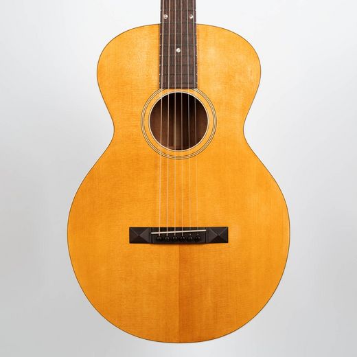 Foto: Gibson - Teilfrontansicht