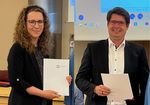 Prof. Kristin Laass und Prof. Dr.-Ing. Christian T. Erbsmehl haben den WHZ-Lehrpreis 2026 erhalten. (Foto: A. Häber/WHZ)