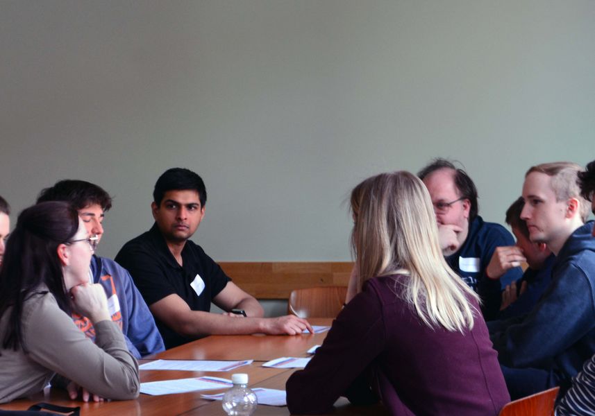Gesprächsrunde von Studierenden
