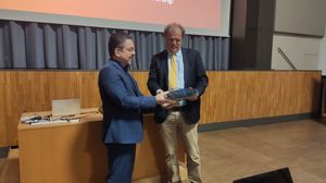 Foto: Prof. Dr. habil. Dr. h. c. Bernd Zirkler und RA Eberhard Reiche (v.l.n.r.) 