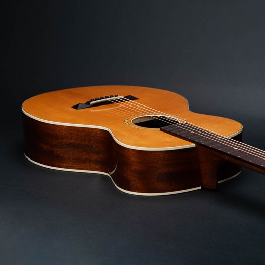 Foto: Gibson - liegend