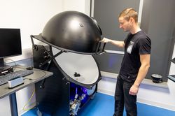 Photonische Systeme, Fasertechnologien und Messtechnik, Oberflächen- und Werkstofftechnologien sowie Bildverarbeitung und Prozesskontrolle
