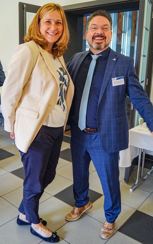 Foto: Zwickauer Oberbürgermeisterin Constance Arndt und Prof. Dr. habil. Dr. h. c. Bernd Zirkler