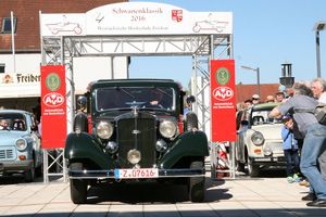 Start der Schwanenklassik auf dem Campus Scheffelstraße