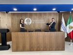 Foto: Prof. Bernd Zirkler und seine Fachassistentin Melanie Weber auf seiner Delegationsreise an die Tec de Monterrey in Mexiko