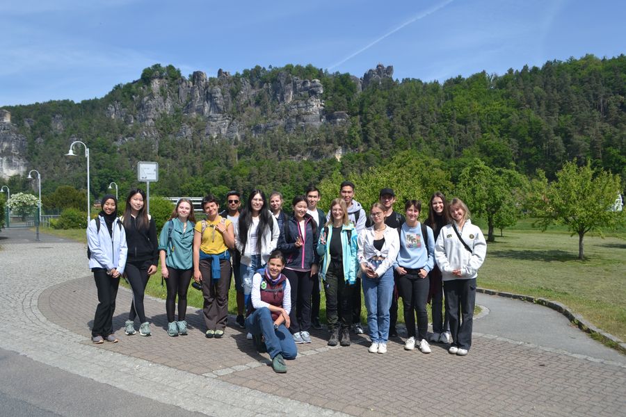 Gruppenbild Wandertag Studierende