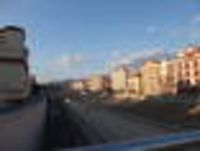 Foto: Blick auf die Einfahrt eines Straßentunnels.