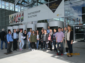 Gruppenfoto: Vor der Messe München.