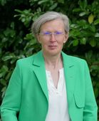Foto: Person schaut in die Kamera