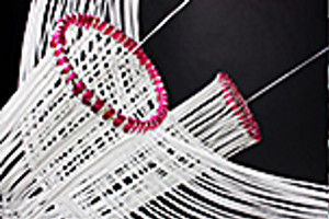 Foto: Textiles Objekt. Gestalterische Experimente aus den Gestaltungsgrundlagen werden auf der 14. Chemnitzer Textiltechnik-Tagung in der TU-Chemnitz präsentiert.