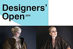 Fotoreihe: 2 Bilder mit Models. Angewandte Kunst Schneeberg auf der Designers´ Open 2014 in Leipzig.
