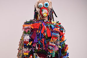 Vorschaubild: Upcycling Project – Precious – auf der Designers Open Leipzig und in der a&o Kunsthalle Leipzig.
