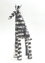Foto 6: Studienarbeiten. Ein Zebra aus Stoff.