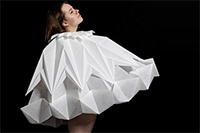 Vorschaubild: Studienarbeit "Experiment Struktur III", Studiengang Gestaltung, Fachrichtung Modedesign