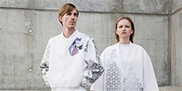 Foto zum Thema: Creative Society Neue Wege im Fashion Forecast. Zwei Models präsentieren die Kollektion.