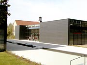 Foto: Panoramablick über das Laborgebäude KFT/August-Horch-Bau AHB auf dem Scheffelberg.