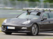 Foto: Mess- und Testfahrzeug zur Aufnahme von Basisdaten für die Sicherheitsüberprüfung von Straßen und das autonome Fahren