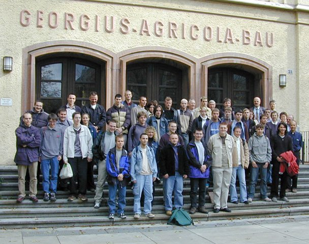 Gruppenfoto: Gruppe 1 / Studenten des Jahrgangs 2002
