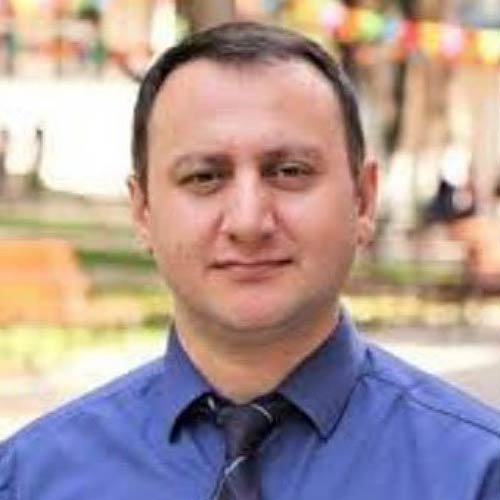 Photograph of Prof. Dr. Alkan.